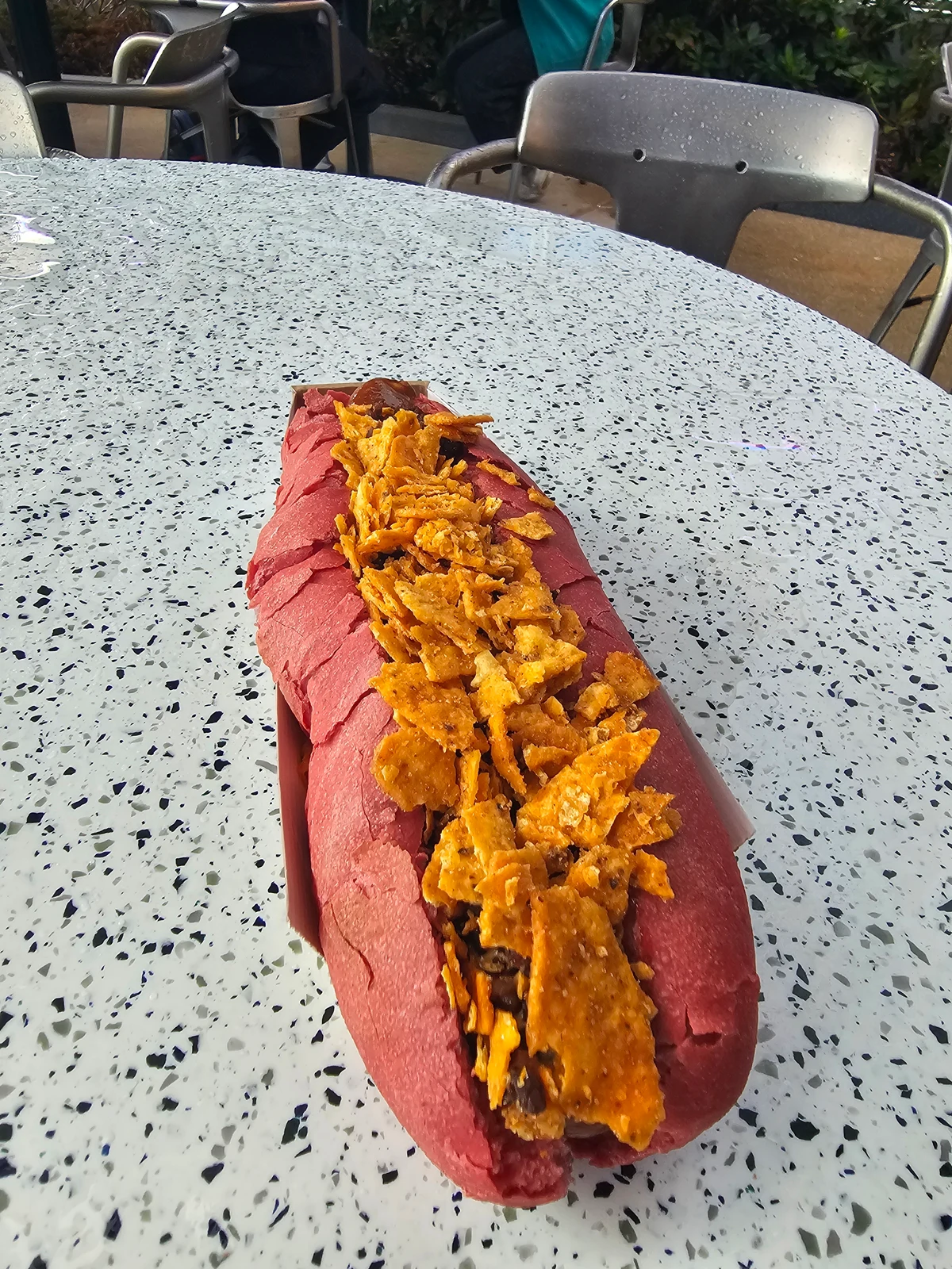 Disneyland Paris - Disney Adventure World - Red Rage-Hotdog - FAN-tastic Food Truck