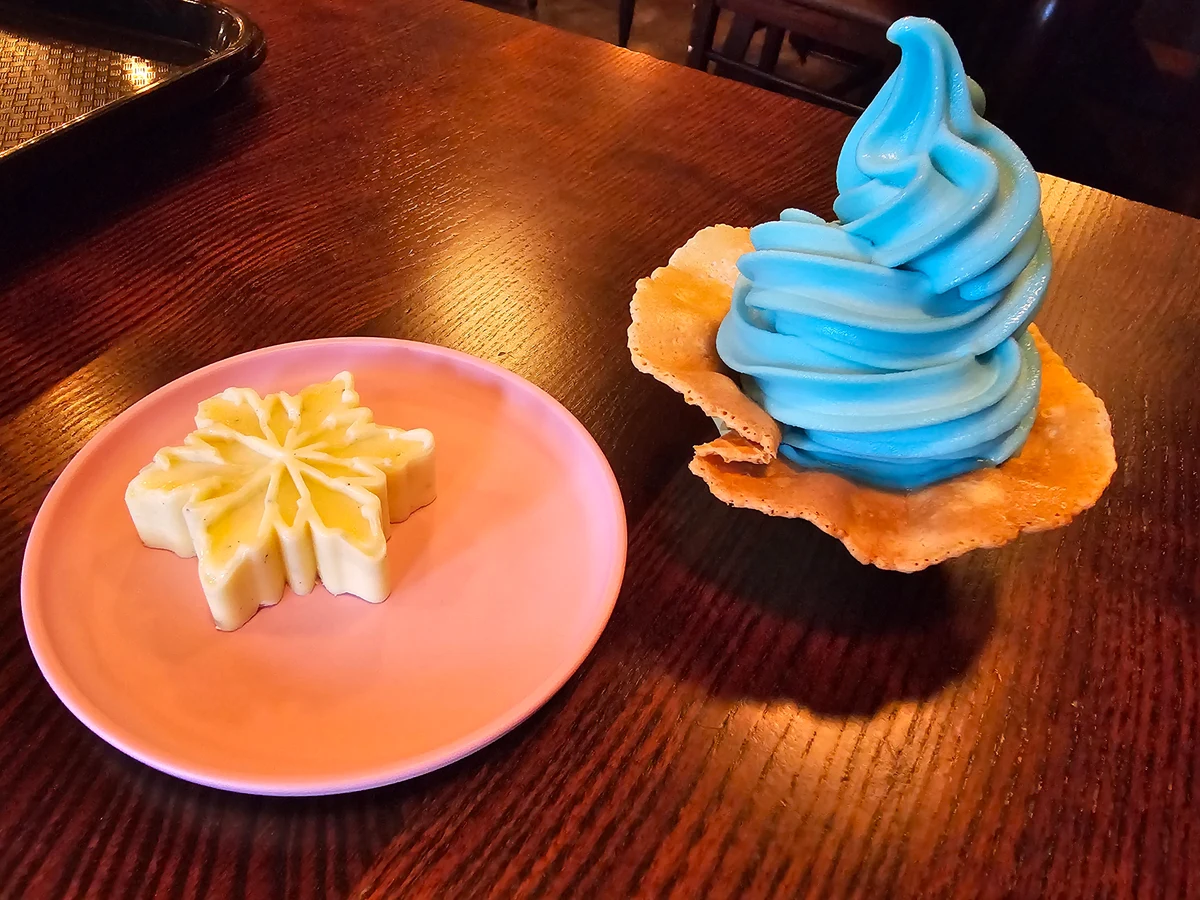 Snacks And Drinks