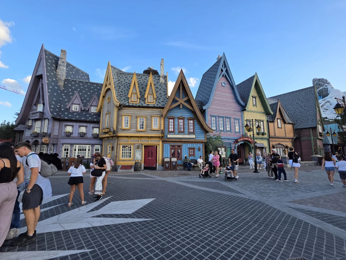 Disneyland Paris - Disney Adventure World - Arendalle area