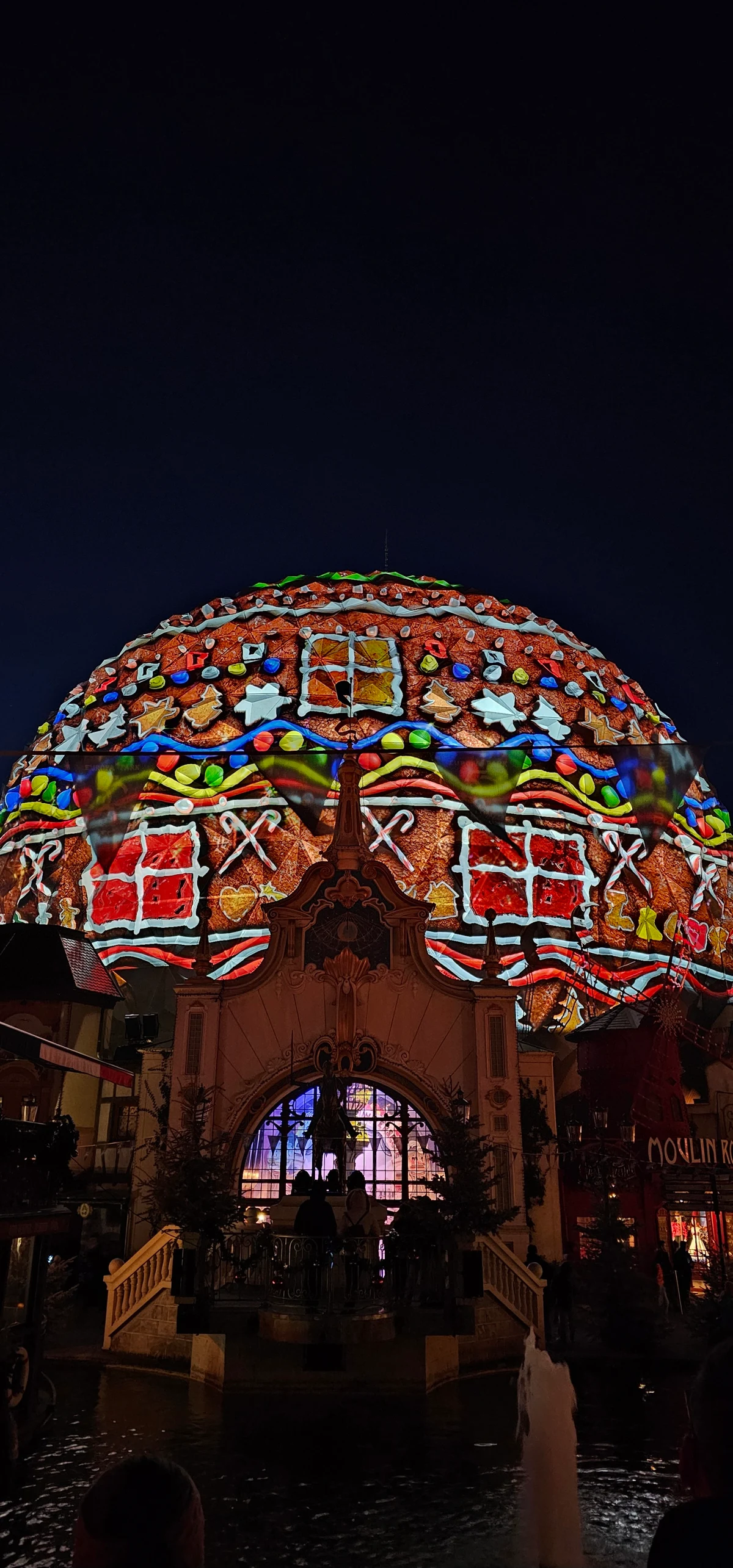 Europa Park - Eurosat dome 1