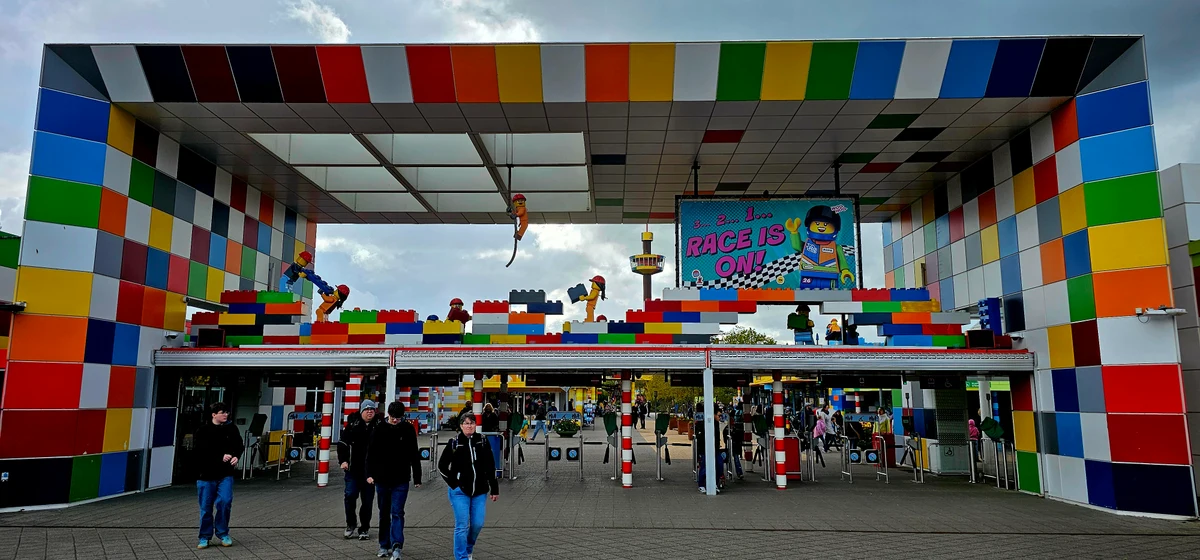 Legoland Billund - Park Entrance
