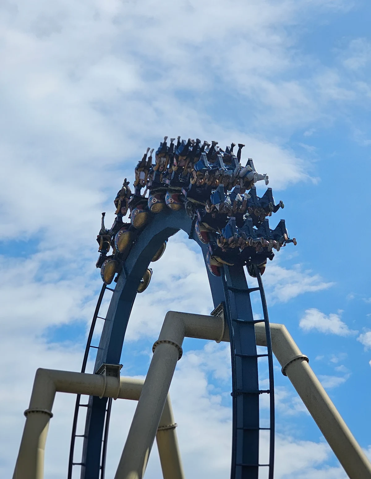Parc Astérix - OzIris loop