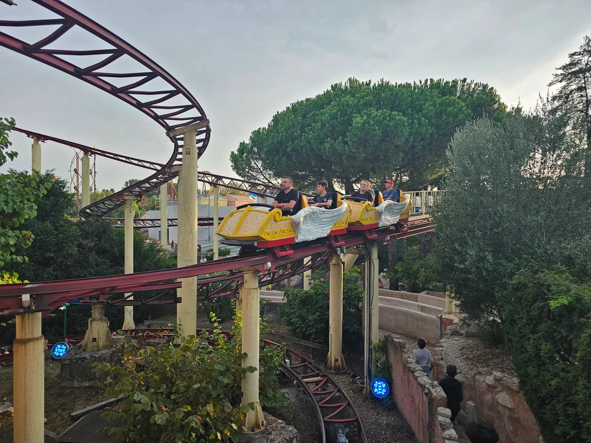 Parc Astérix - Vol D'Icare